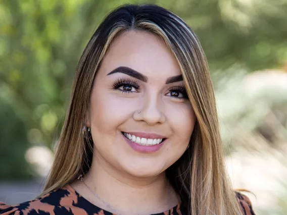 Victoria Orantez Headshot