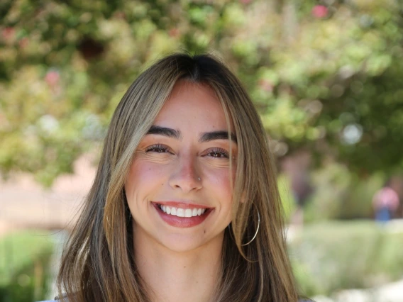 Headshot of Ava Cotta