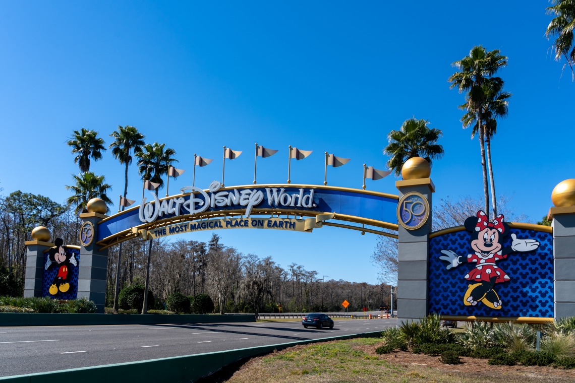 Walt Disney World entry gate over a road