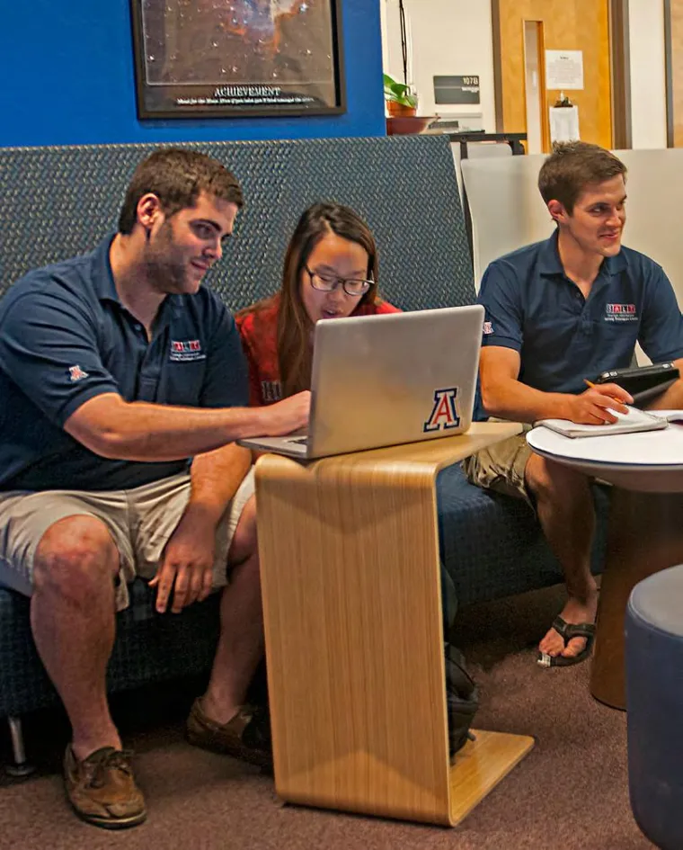 Looking for a comfortable, quiet place to work? How about a high-techspace to collaborate with a friend or tutor? Then check out the E-ScapeLounge in the Computer Resource Lab. With convertible furniture to suit your learning style, this might become your new study hot spot.